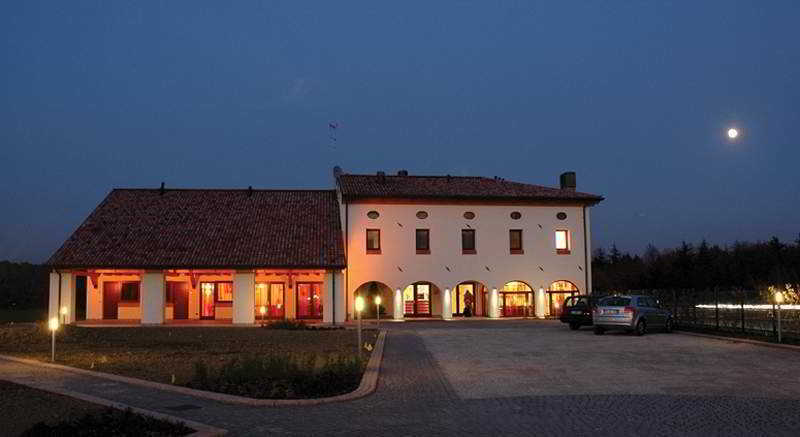 Annia Park Venice Airport 4* Tessera
